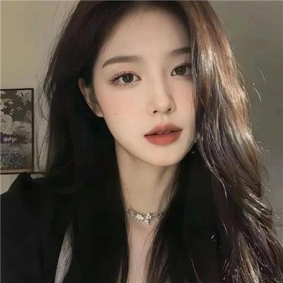 蜜桃女孩