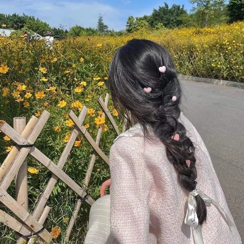 霓裳鬼影