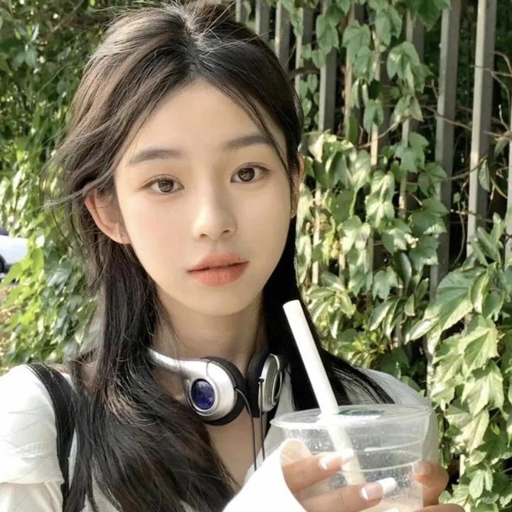 我在异界当乞丐·动态漫